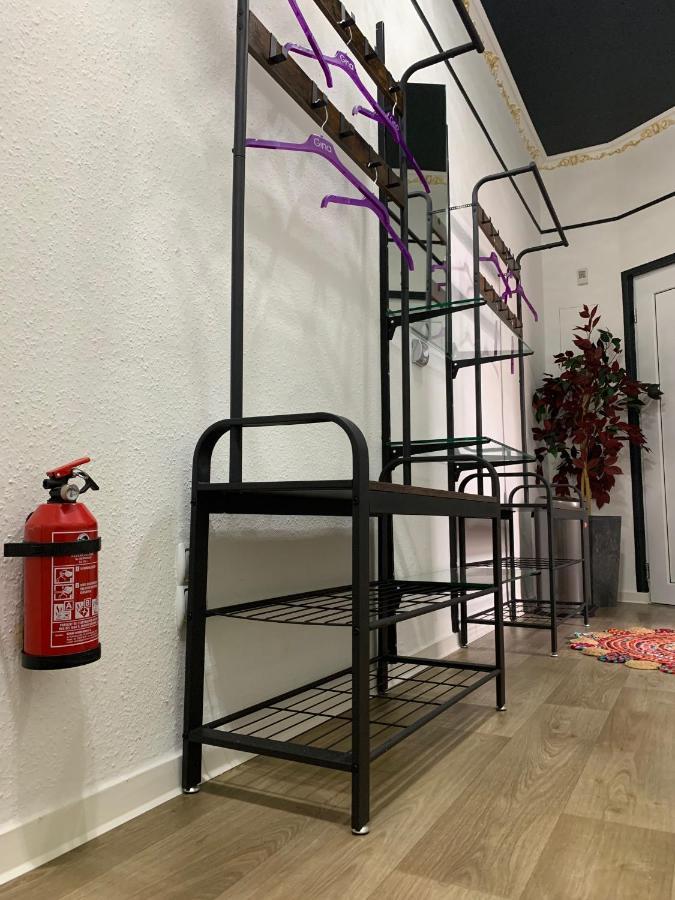 Best-Preis -Gold Suite- Mit Netflix, Self-Check-In, Ebike Ladestation, Fahrradraum, Wlan, Netflix Und Massagesessel - Direkt Am Elberadweg Im Herzen Von 维滕贝尔格 外观 照片