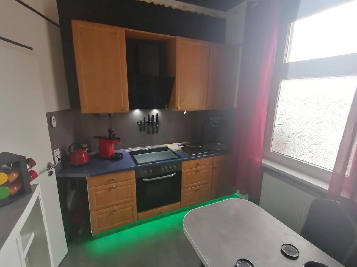 Best-Preis -Gold Suite- Mit Netflix, Self-Check-In, Ebike Ladestation, Fahrradraum, Wlan, Netflix Und Massagesessel - Direkt Am Elberadweg Im Herzen Von 维滕贝尔格 外观 照片