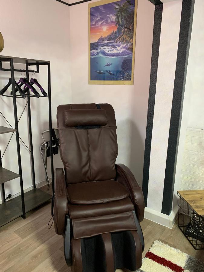 Best-Preis -Gold Suite- Mit Netflix, Self-Check-In, Ebike Ladestation, Fahrradraum, Wlan, Netflix Und Massagesessel - Direkt Am Elberadweg Im Herzen Von 维滕贝尔格 外观 照片